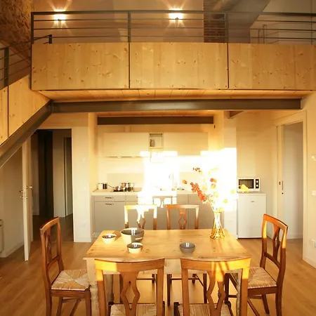 乐考斯特住宿加早餐旅馆 拉齐塞